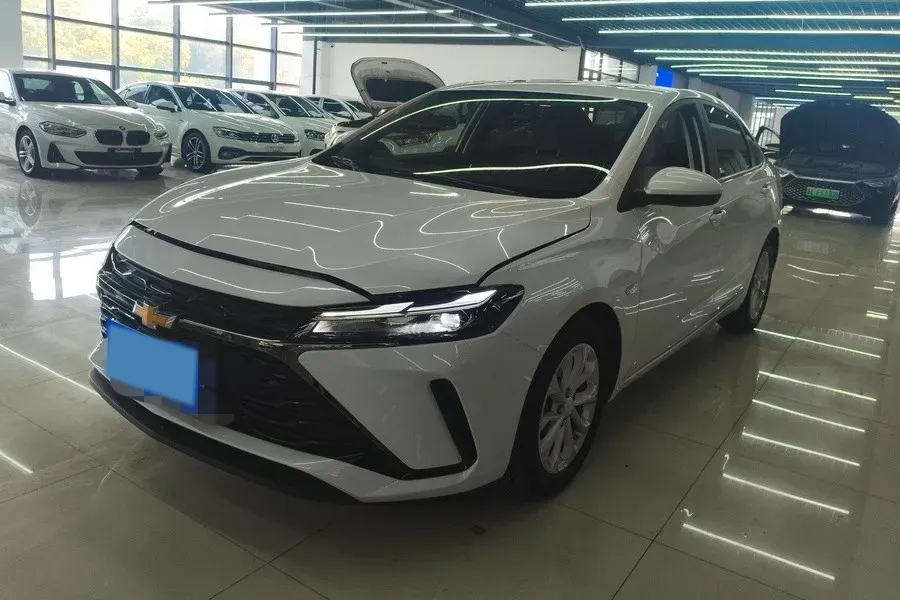 2024 Chevrolet Monza 1.5L 113HP L4 6DCT,autocango,china used car exporter,china ev exporter,chinese used car exporter,chinese used ev exporter