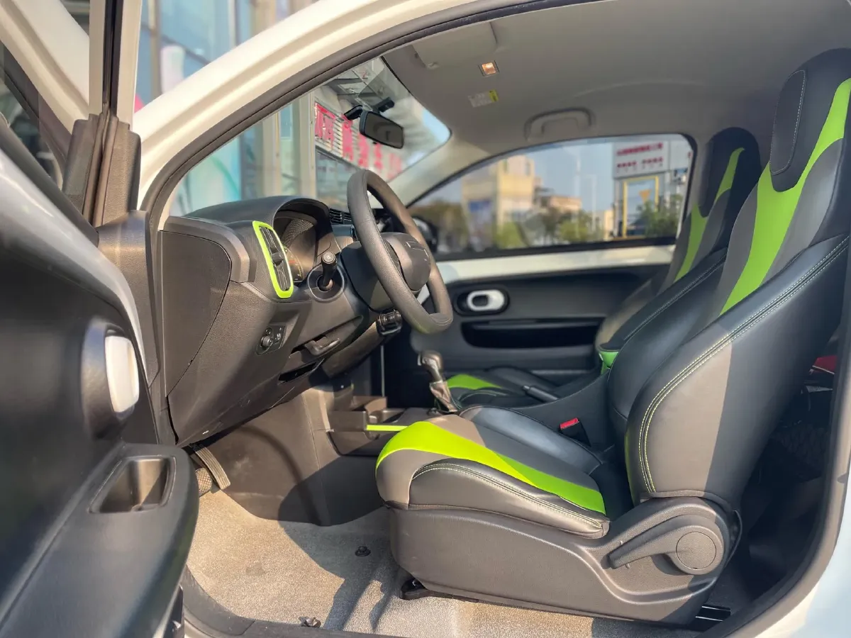 2020 Roewe Clever BEV 27KWH,autocango,china used car exporter,china ev exporter,chinese used car exporter,chinese used ev exporter