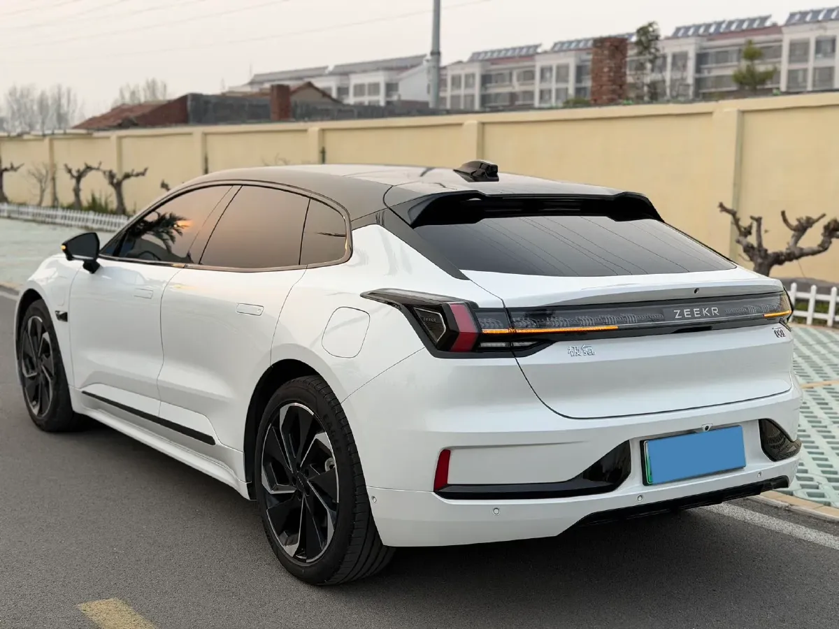 2022 Zeekr 001 BEV 100KWH,autocango,china used car exporter,china ev exporter,chinese used car exporter,chinese used ev exporter