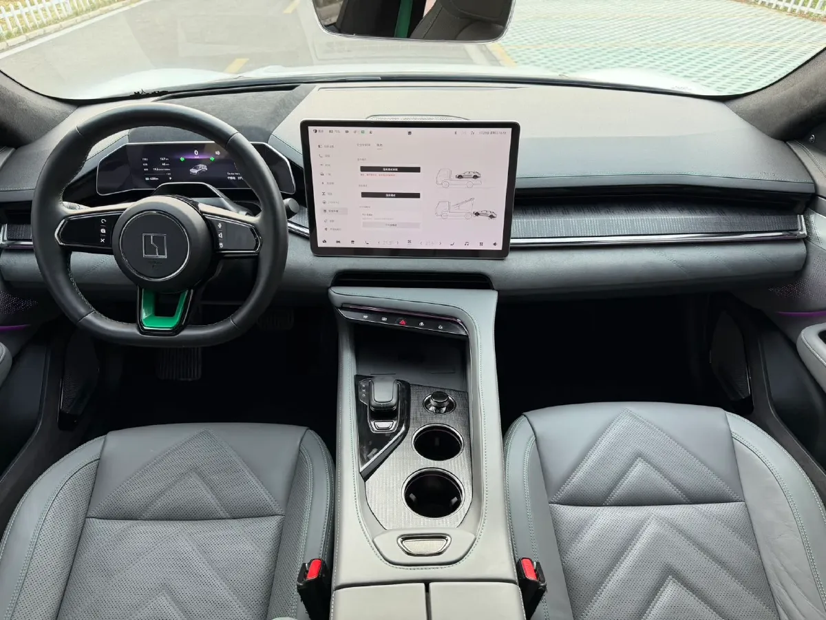 2022 Zeekr 001 BEV 100KWH,autocango,china used car exporter,china ev exporter,chinese used car exporter,chinese used ev exporter