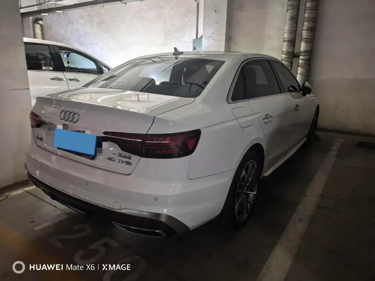 2020 Audi A4L 2.0T 190HP L4 7DCT,autocango,china used car exporter,china ev exporter,chinese used car exporter,chinese used ev exporter