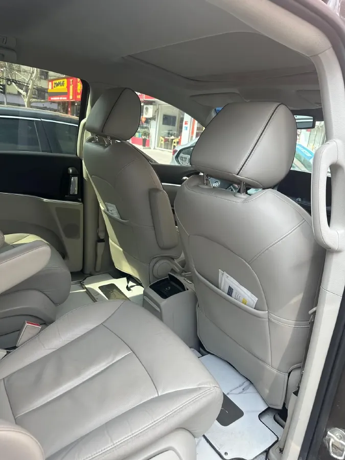 2021 Buick GL8 2.0T 237HP L4 9AT,autocango,china used car exporter,china ev exporter,chinese used car exporter,chinese used ev exporter