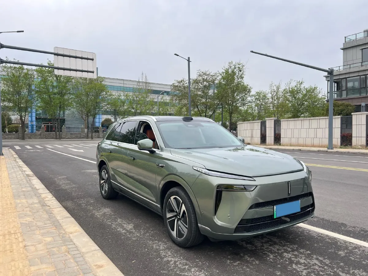 2025 WEY BlueMountain 1.5T 170HP L4 4DHT PHEV 44.5KWH,autocango,china used car exporter,china ev exporter,chinese used car exporter,chinese used ev exporter