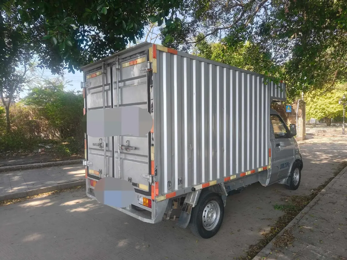 2016 WuLing ZhiGuang Mini Truck 1.2L 82HP L4 5MT,autocango,china used car exporter,china ev exporter,chinese used car exporter,chinese used ev exporter