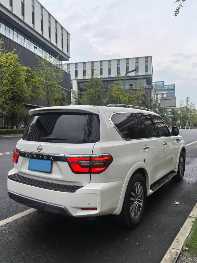 2023 Nissan Patrol 5.6L 400HP V8 7AT,autocango,china used car exporter,china ev exporter,chinese used car exporter,chinese used ev exporter
