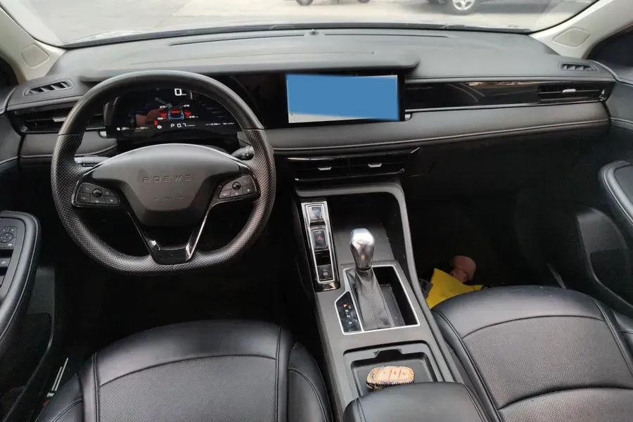 2023 Roewe i5 1.5L 129HP L4 CVT,autocango,china used car exporter,china ev exporter,chinese used car exporter,chinese used ev exporter