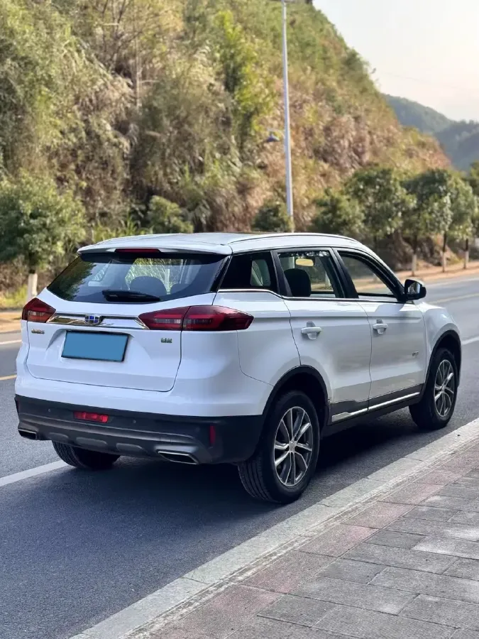 2018 Geely Azkarra 1.8T 184HP L4 6AT,autocango,china used car exporter,china ev exporter,chinese used car exporter,chinese used ev exporter