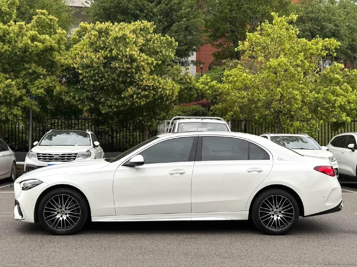 2024 Mercedes-Benz C Class 1.5T 170HP L4 9AT,autocango,china used car exporter,china ev exporter,chinese used car exporter,chinese used ev exporter