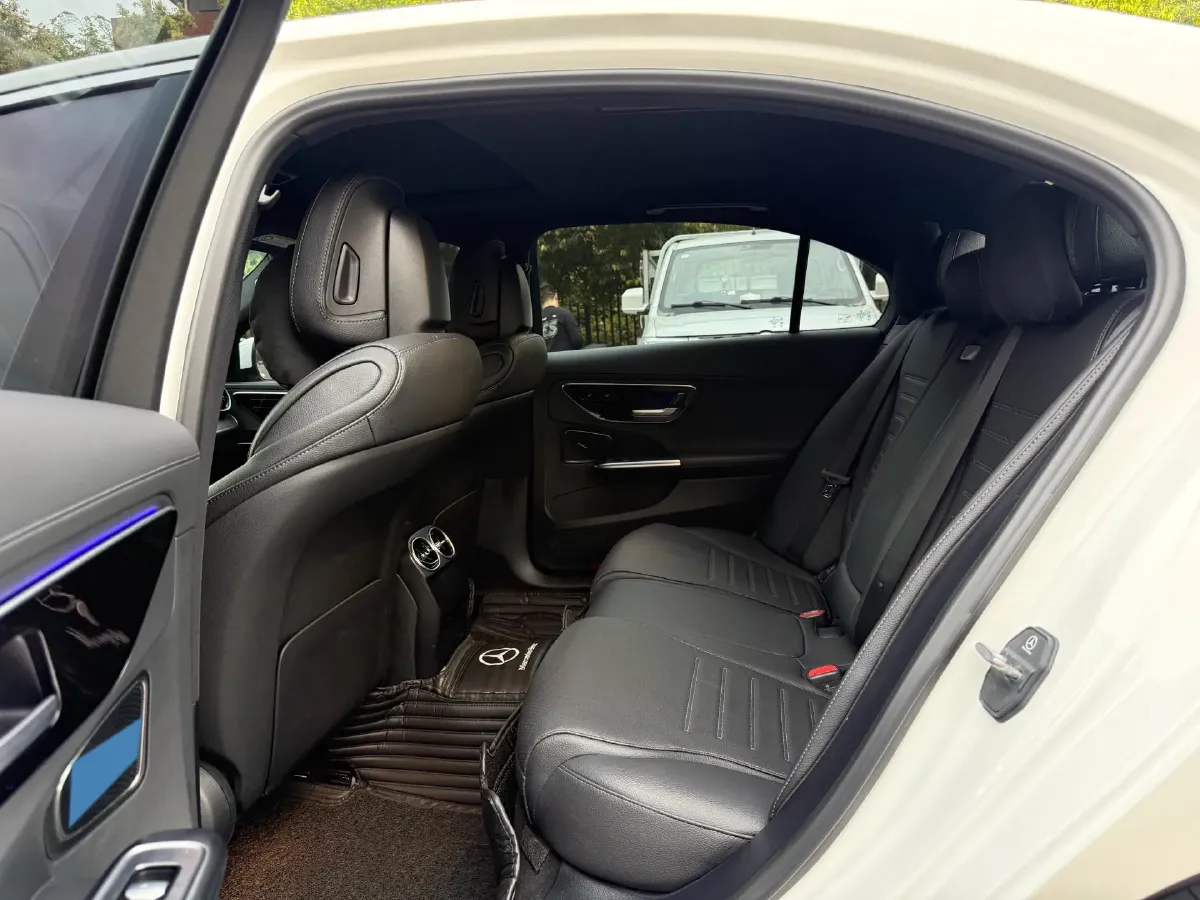 2024 Mercedes-Benz C Class 1.5T 170HP L4 9AT,autocango,china used car exporter,china ev exporter,chinese used car exporter,chinese used ev exporter