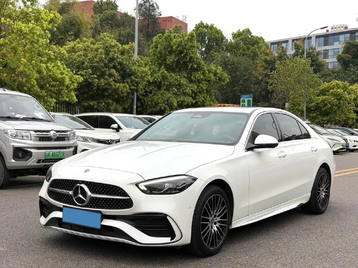 2024 Mercedes-Benz C Class 1.5T 170HP L4 9AT,autocango,china used car exporter,china ev exporter,chinese used car exporter,chinese used ev exporter