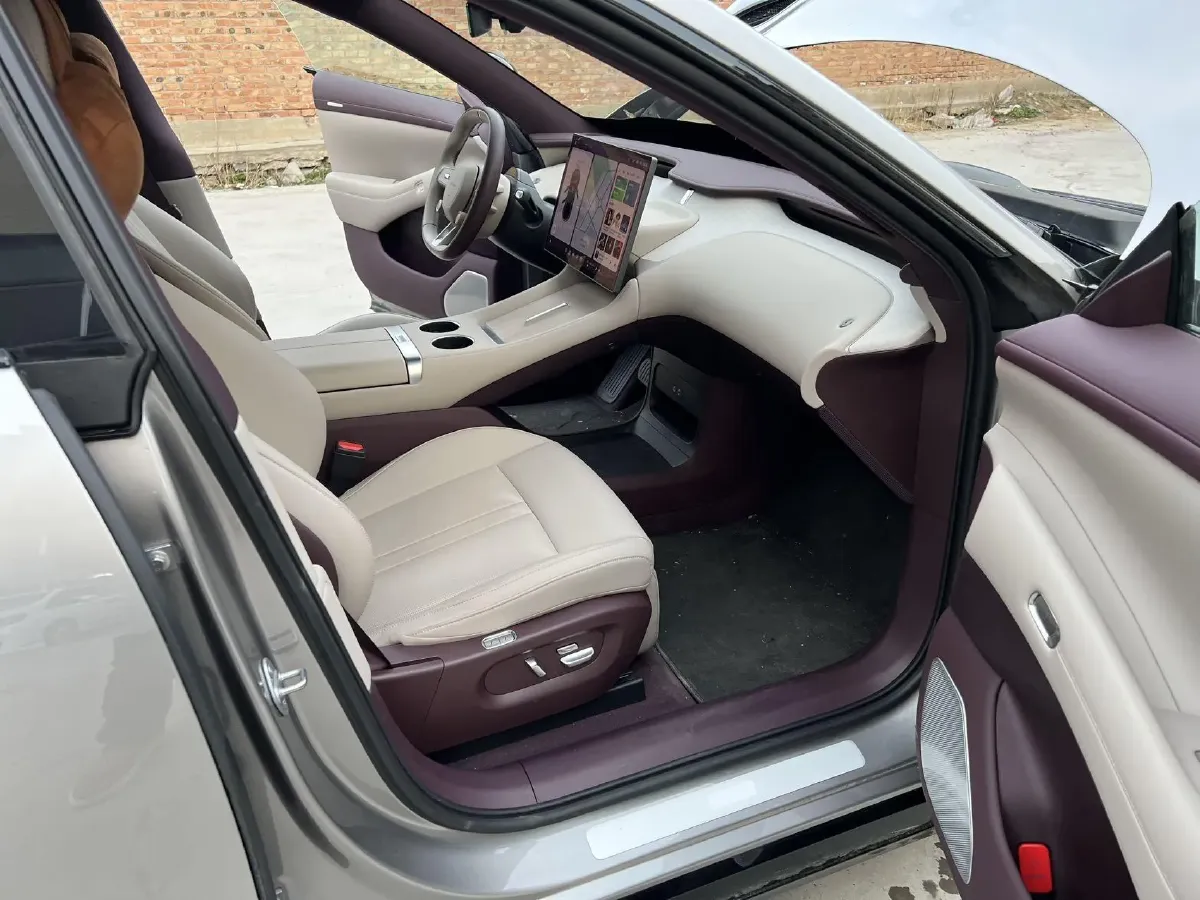 2025 MI YU7 BEV 96.3KWH,autocango,china used car exporter,china ev exporter,chinese used car exporter,chinese used ev exporter