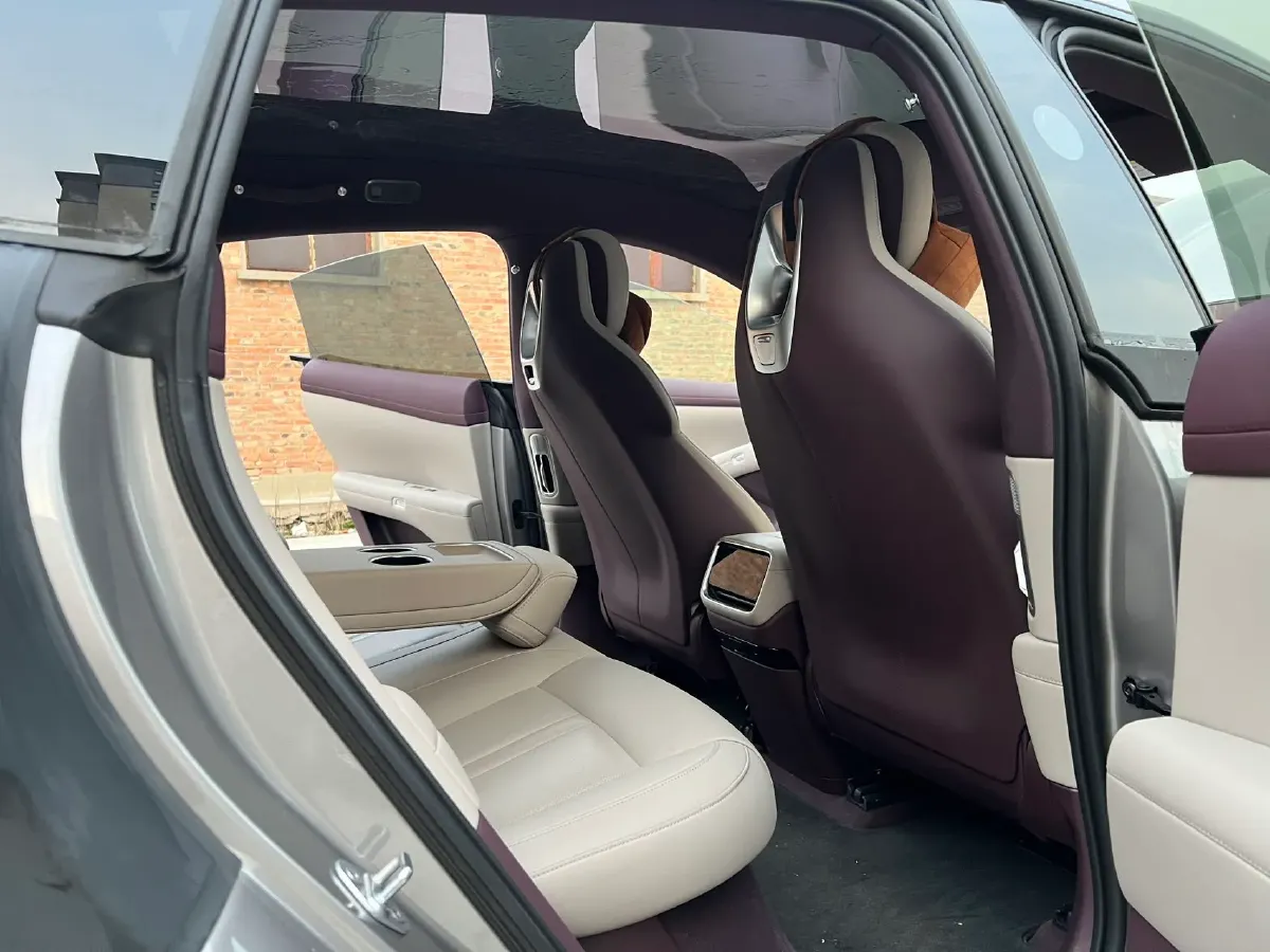 2025 MI YU7 BEV 96.3KWH,autocango,china used car exporter,china ev exporter,chinese used car exporter,chinese used ev exporter