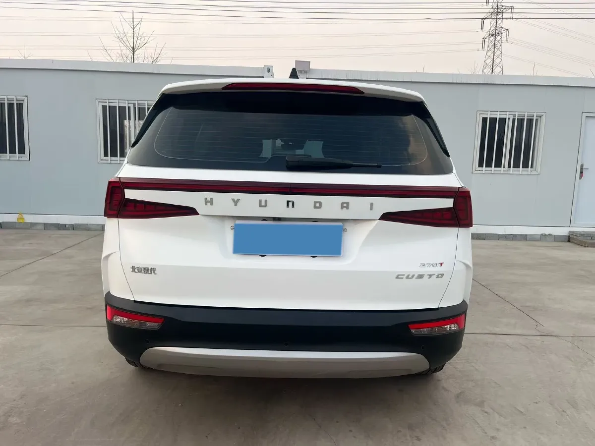 2022 Hyundai Custo 1.5T 170HP L4 8AT,autocango,china used car exporter,china ev exporter,chinese used car exporter,chinese used ev exporter