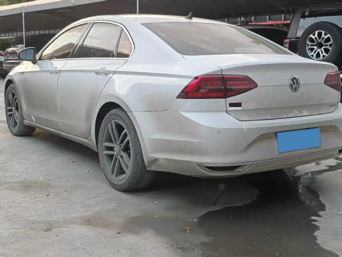 2019 Volkswagen Passat 1.4T 150HP L4 7DCT,autocango,china used car exporter,china ev exporter,chinese used car exporter,chinese used ev exporter