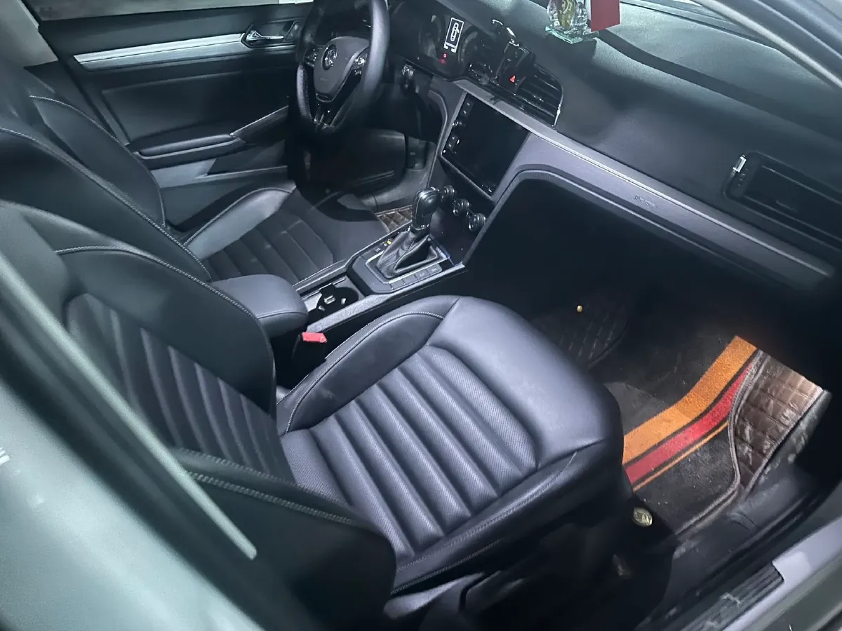 2019 Volkswagen Passat 1.4T 150HP L4 7DCT,autocango,china used car exporter,china ev exporter,chinese used car exporter,chinese used ev exporter