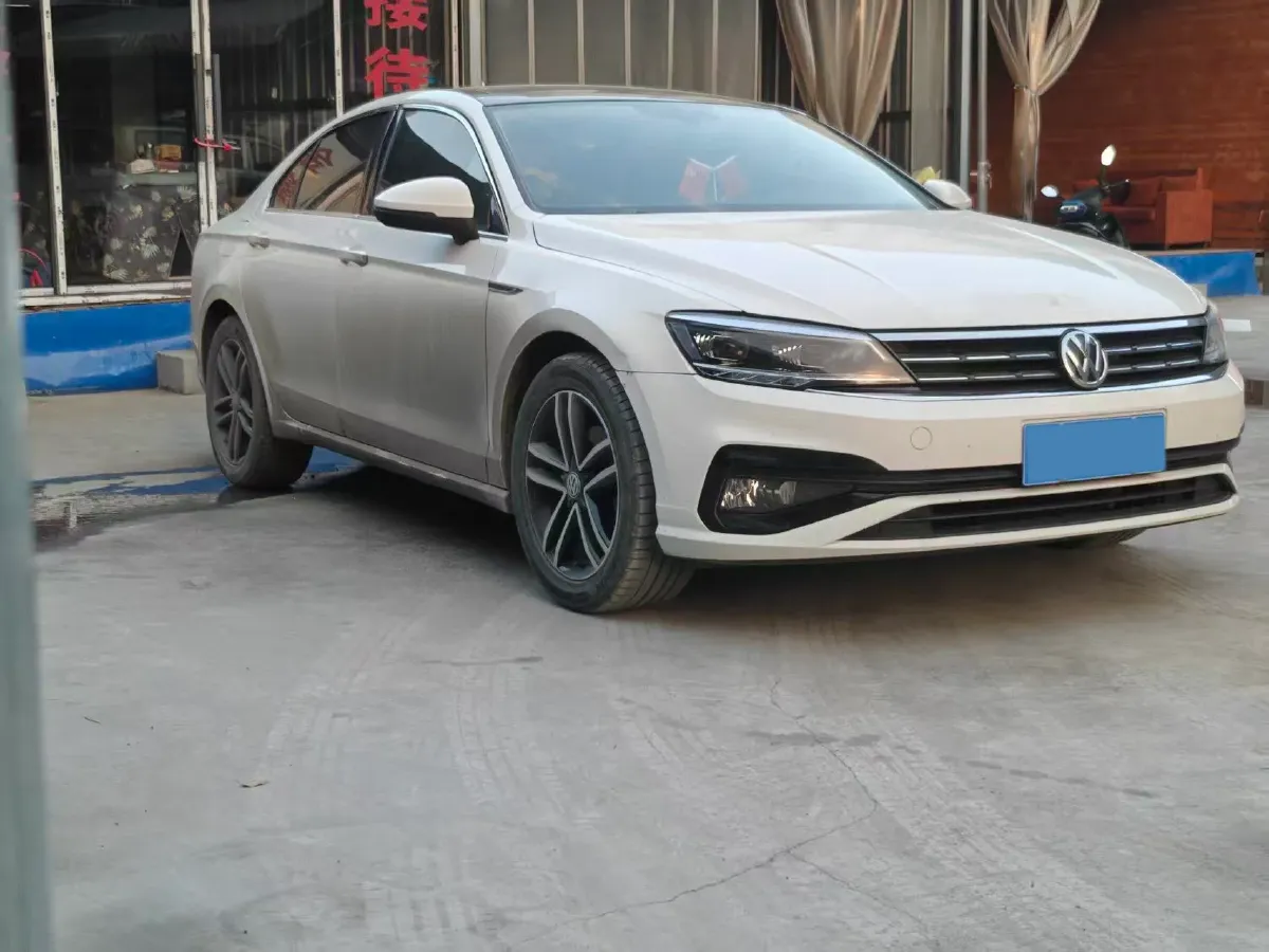2019 Volkswagen Passat 1.4T 150HP L4 7DCT,autocango,china used car exporter,china ev exporter,chinese used car exporter,chinese used ev exporter