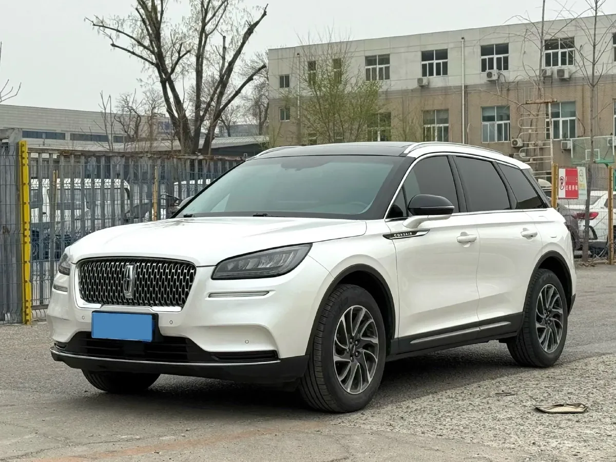 2022 Lincoln Corsair 2.0T 245HP L4 8AT,autocango,china used car exporter,china ev exporter,chinese used car exporter,chinese used ev exporter