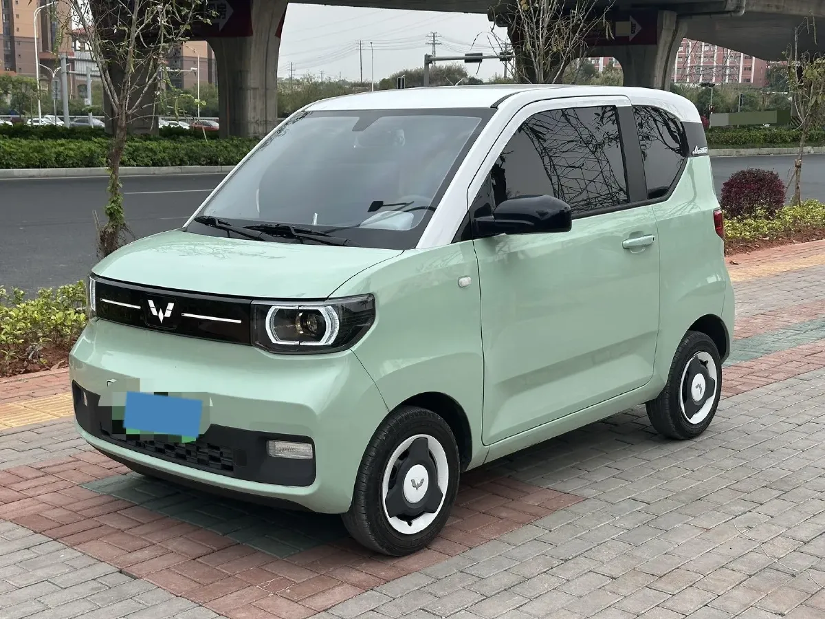 2022 WuLing HongGuang MINI EV BEV 9KWH,autocango,china used car exporter,china ev exporter,chinese used car exporter,chinese used ev exporter