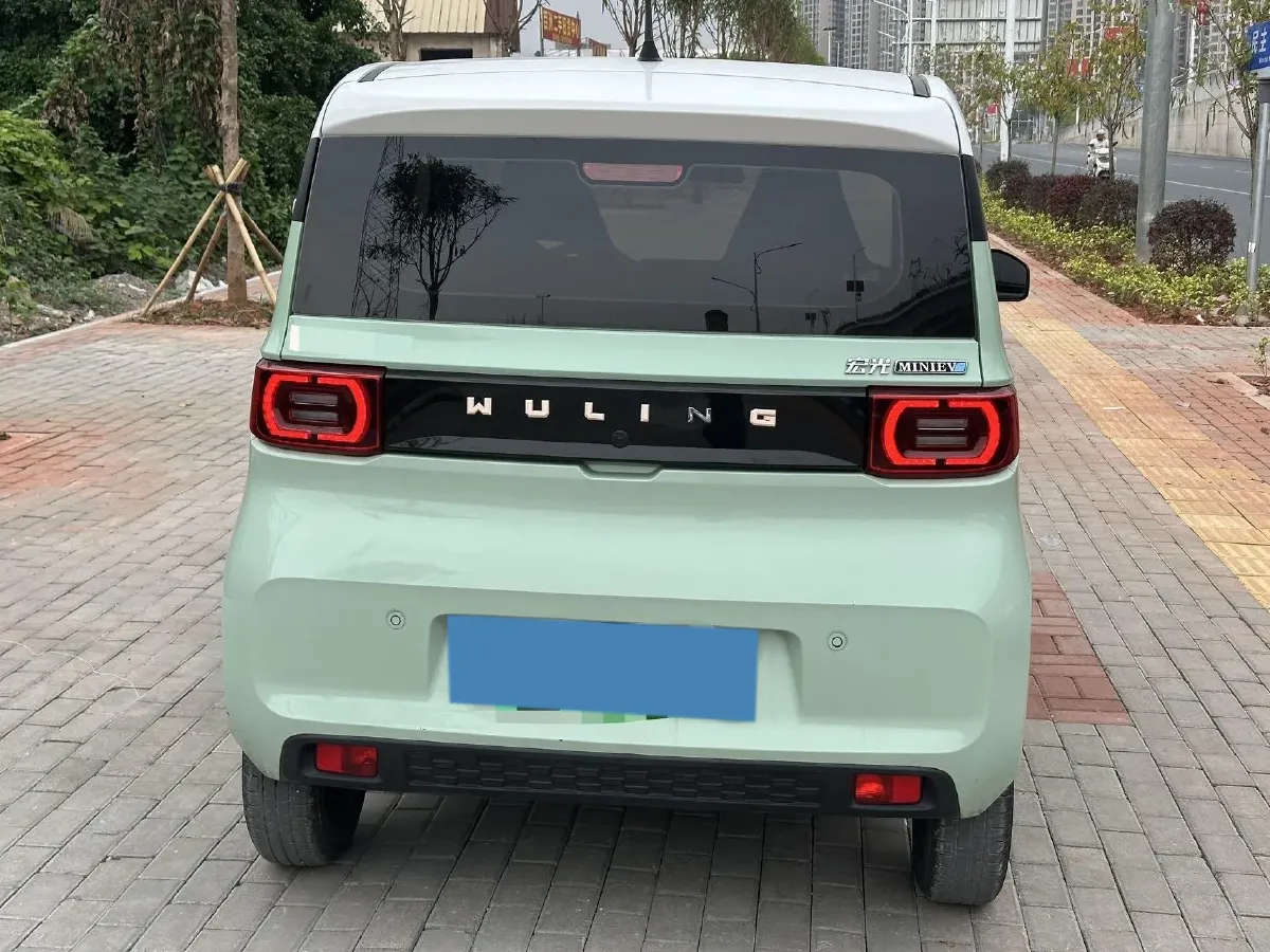 2022 WuLing HongGuang MINI EV BEV 9KWH,autocango,china used car exporter,china ev exporter,chinese used car exporter,chinese used ev exporter