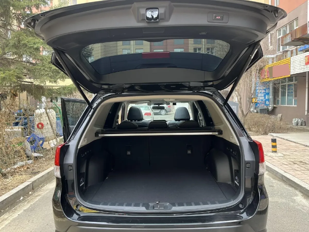 2021 Subaru Forester 2.0L 154HP H4 CVT,autocango,china used car exporter,china ev exporter,chinese used car exporter,chinese used ev exporter