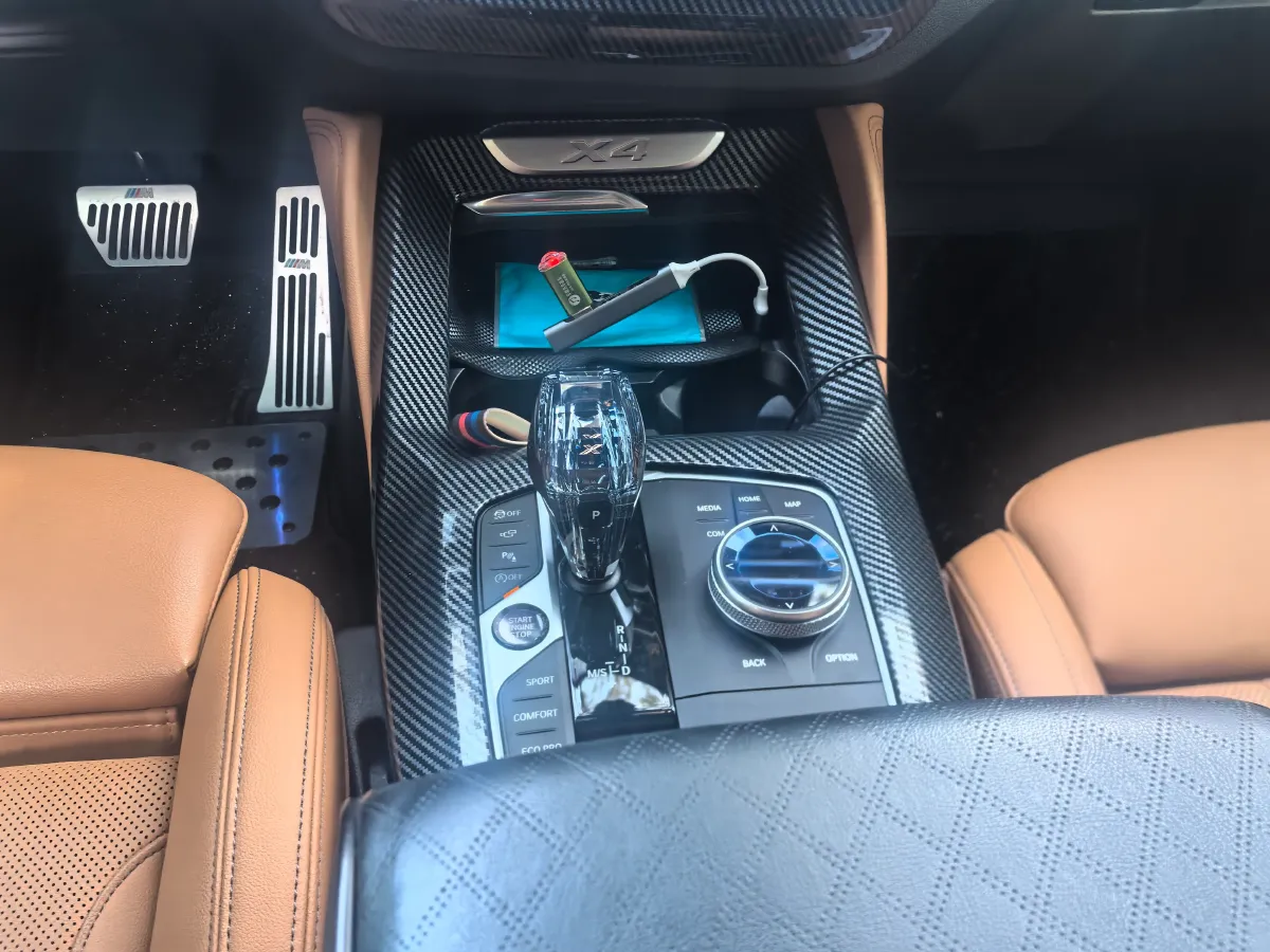 2022 Volvo V90 2.0T 250HP L4 8AT,autocango,china used car exporter,china ev exporter,chinese used car exporter,chinese used ev exporter