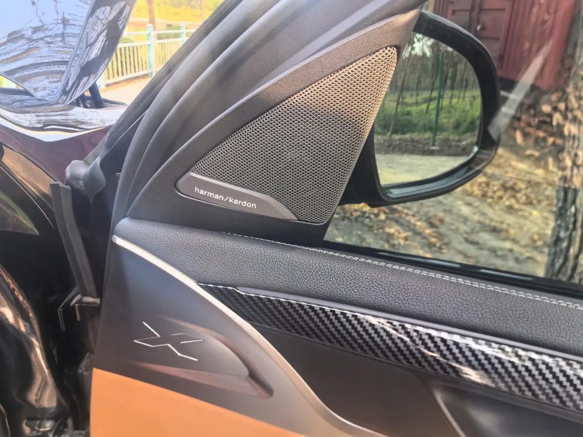 2022 Volvo V90 2.0T 250HP L4 8AT,autocango,china used car exporter,china ev exporter,chinese used car exporter,chinese used ev exporter