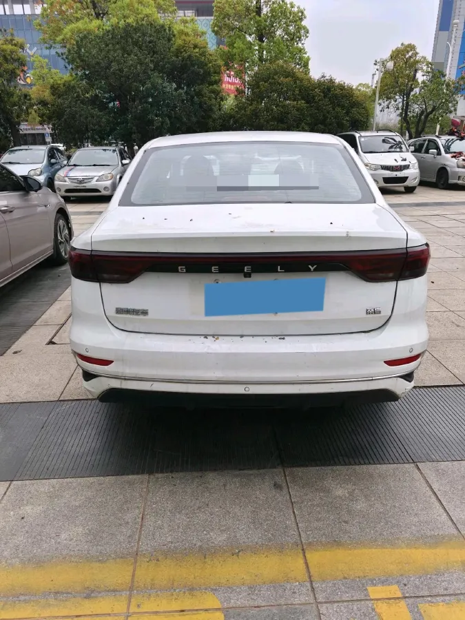 2022 Geely Emgrand 1.5L 114HP L4 CVT,autocango,china used car exporter,china ev exporter,chinese used car exporter,chinese used ev exporter