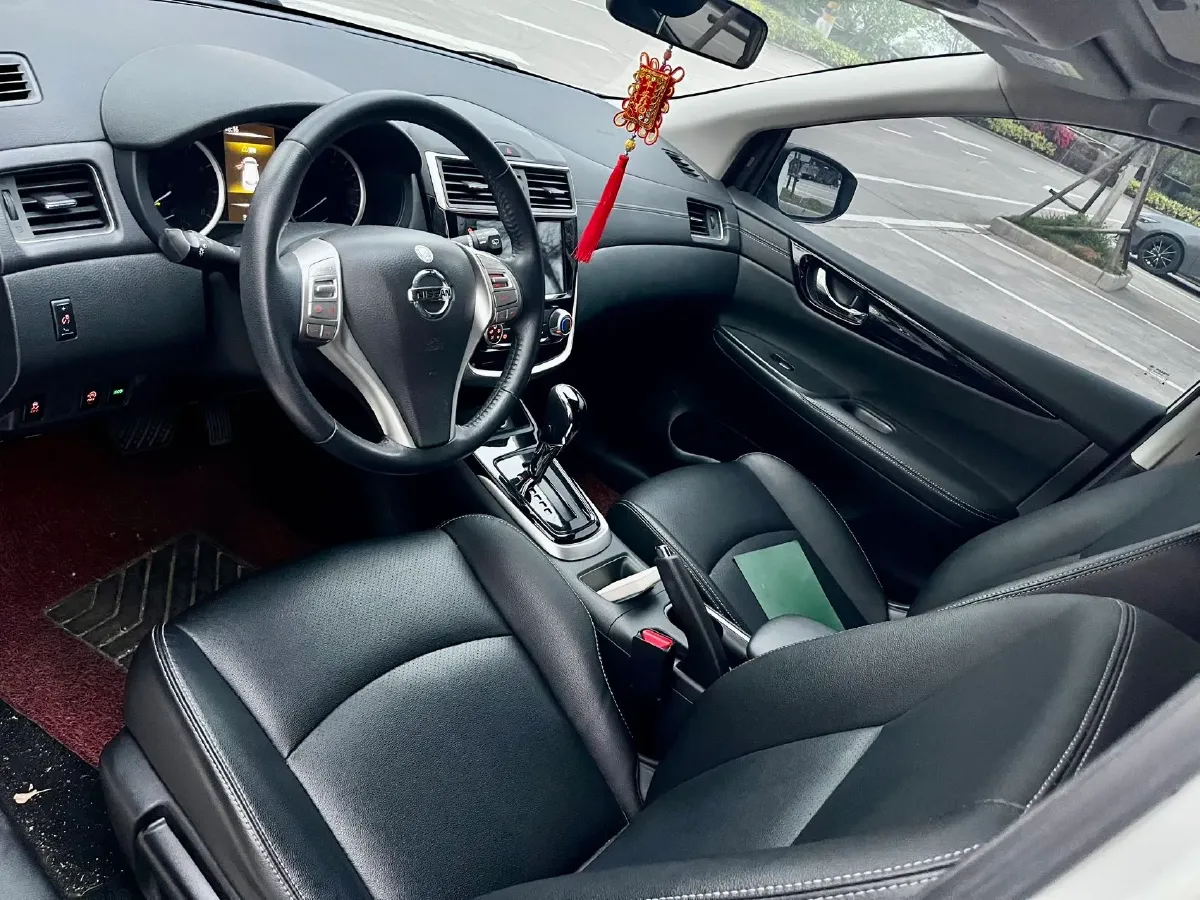 2021 Nissan Tiida 1.6L 122HP L4 CVT,autocango,china used car exporter,china ev exporter,chinese used car exporter,chinese used ev exporter