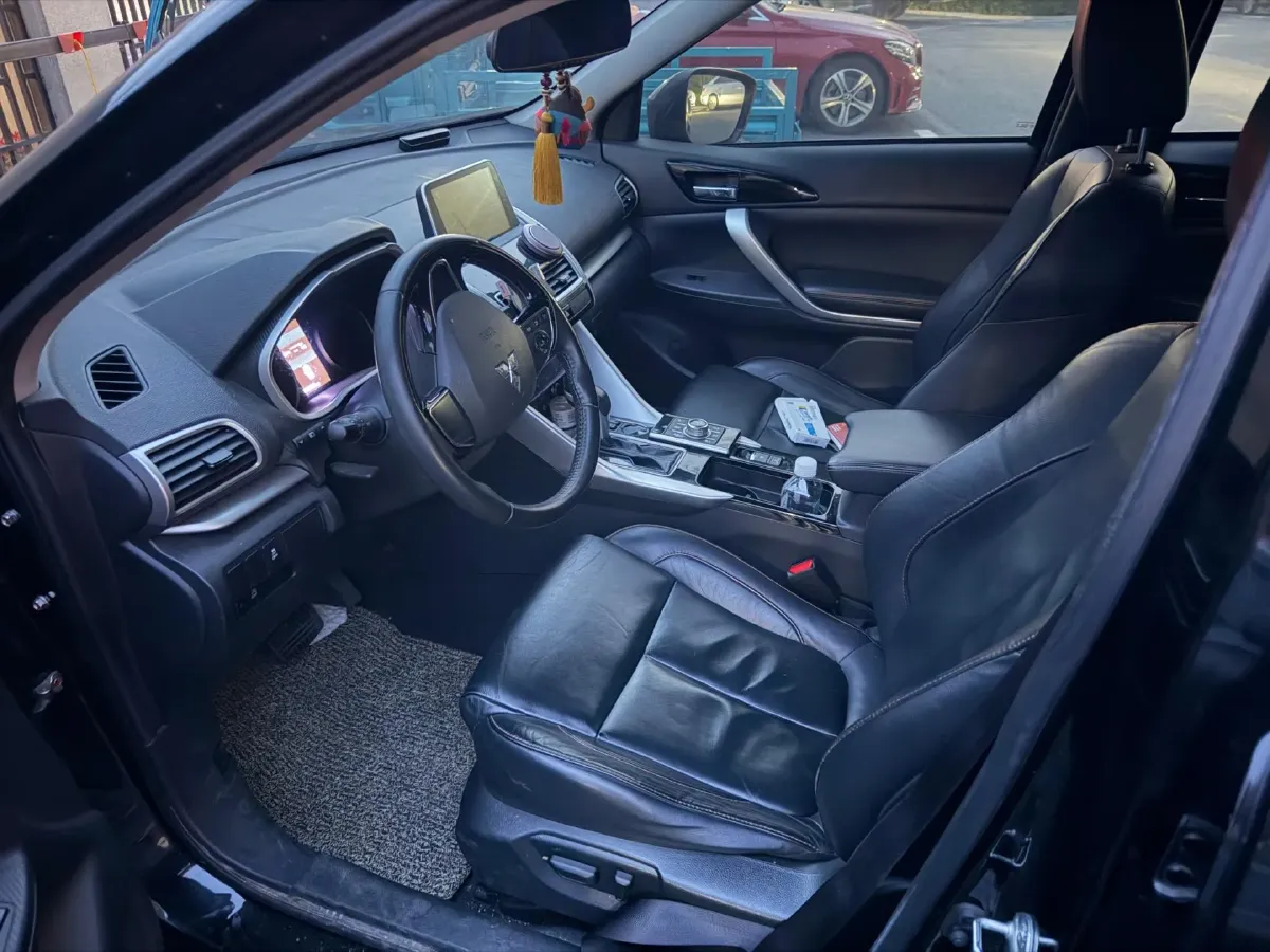 2019 Mitsubishi Eclipse Cross 1.5T 170HP L4 CVT,autocango,china used car exporter,china ev exporter,chinese used car exporter,chinese used ev exporter