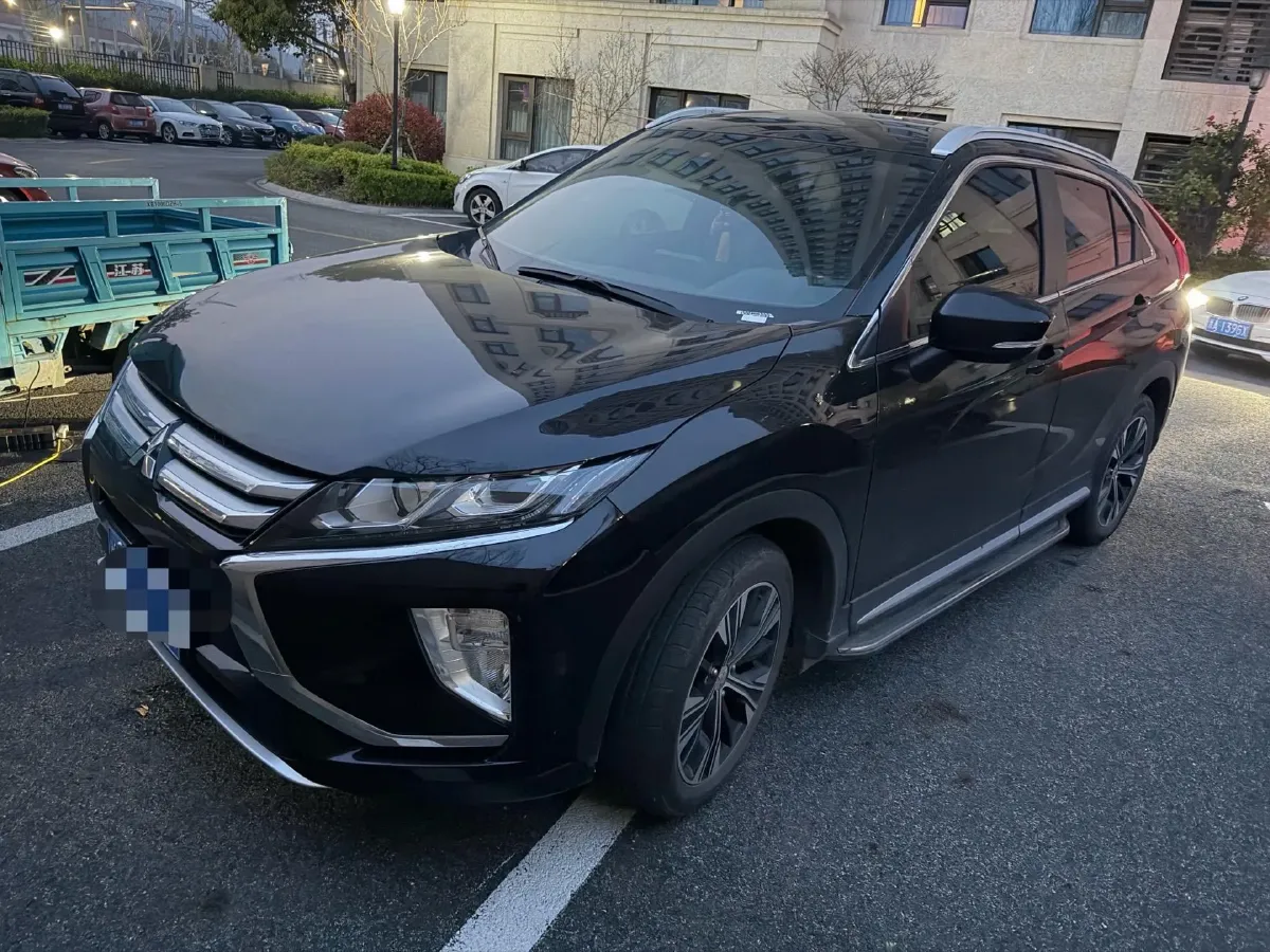 2019 Mitsubishi Eclipse Cross 1.5T 170HP L4 CVT,autocango,china used car exporter,china ev exporter,chinese used car exporter,chinese used ev exporter