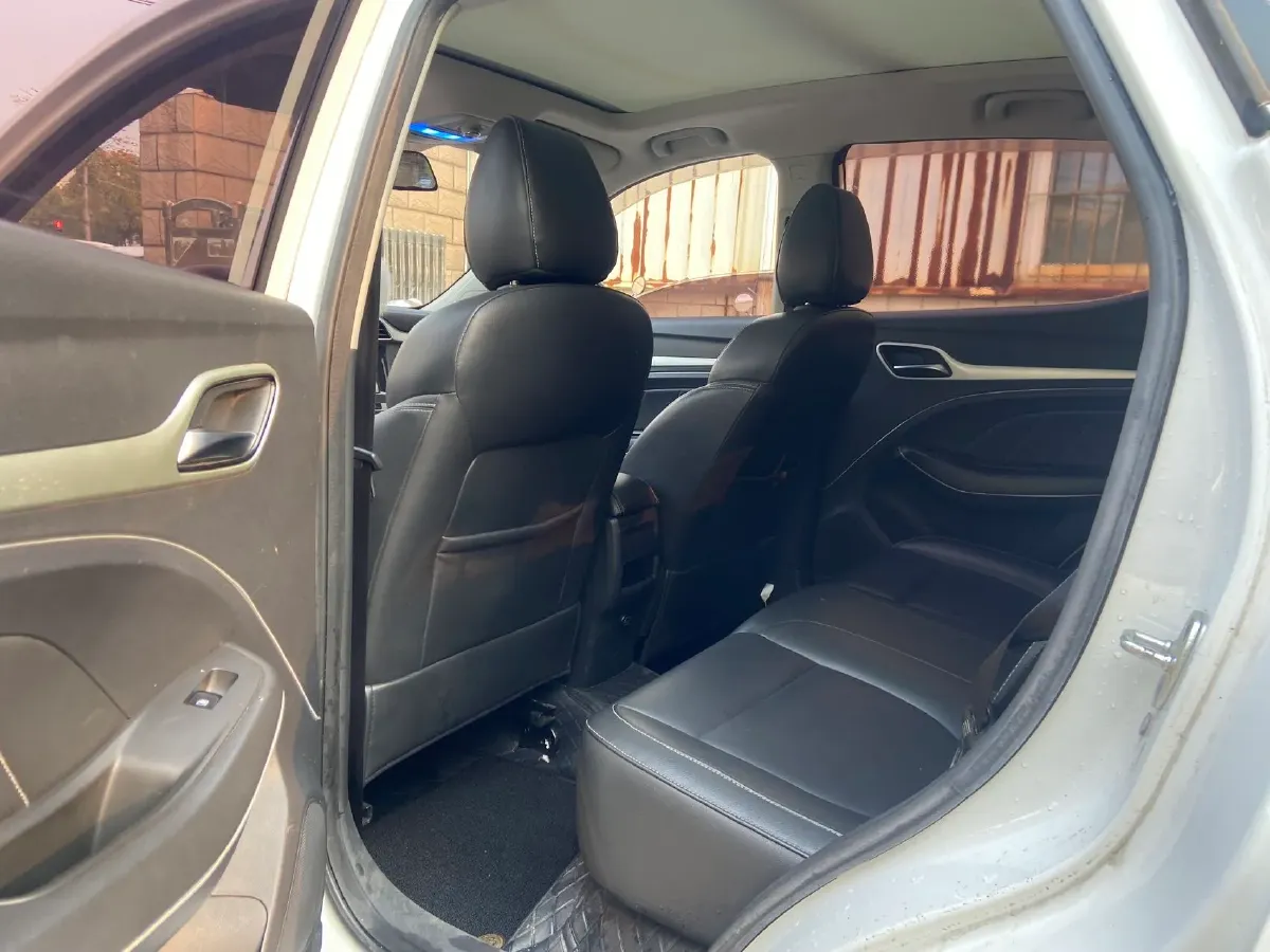 2018 MG ZS 1.5L 120HP L4 4AT,autocango,china used car exporter,china ev exporter,chinese used car exporter,chinese used ev exporter