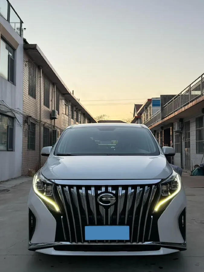 2023 GAC Trumpchi M8 2.0T 252HP L4 8AT,autocango,china used car exporter,china ev exporter,chinese used car exporter,chinese used ev exporter