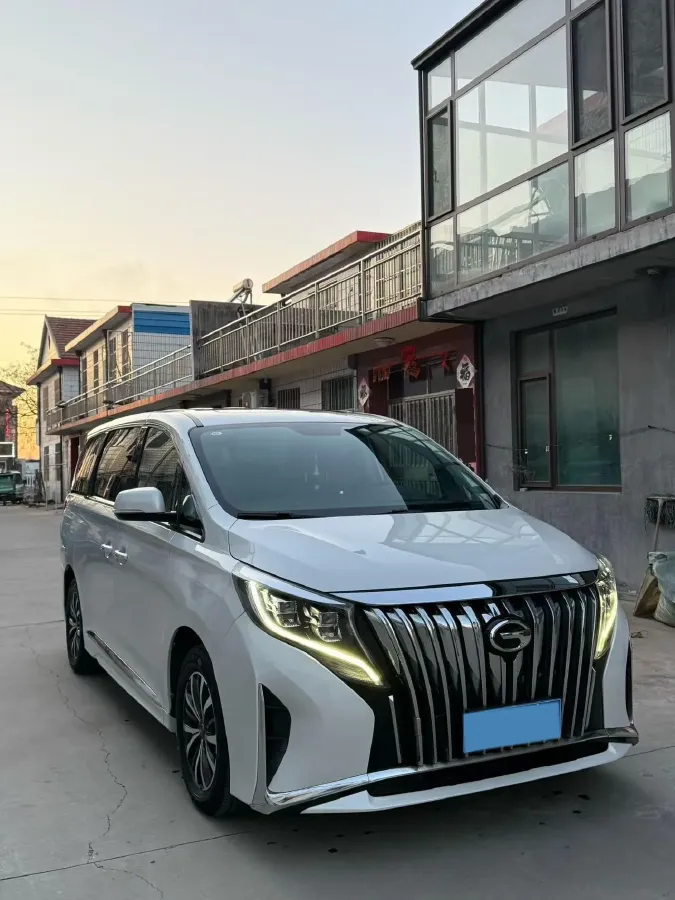 2023 GAC Trumpchi M8 2.0T 252HP L4 8AT,autocango,china used car exporter,china ev exporter,chinese used car exporter,chinese used ev exporter