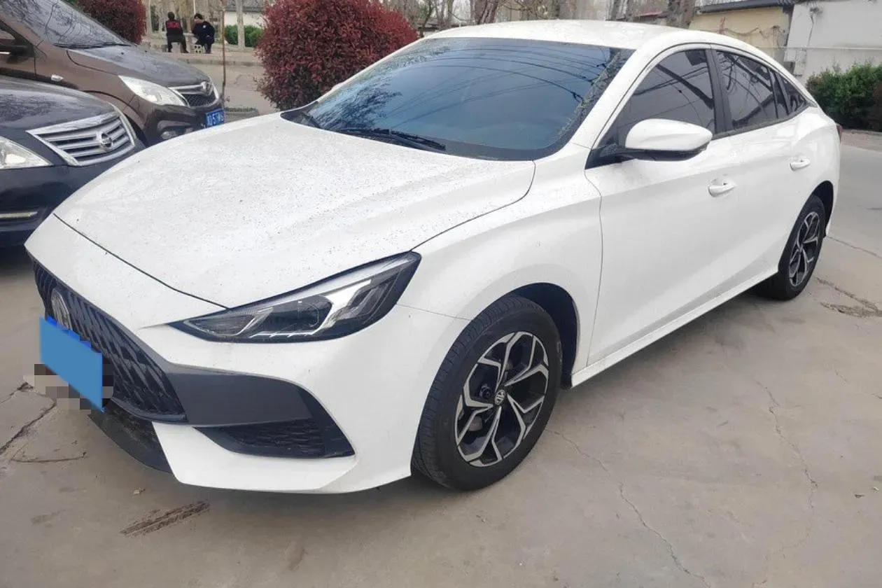2023 MG 5 1.5L 129HP L4 5MT,autocango,china used car exporter,china ev exporter,chinese used car exporter,chinese used ev exporter