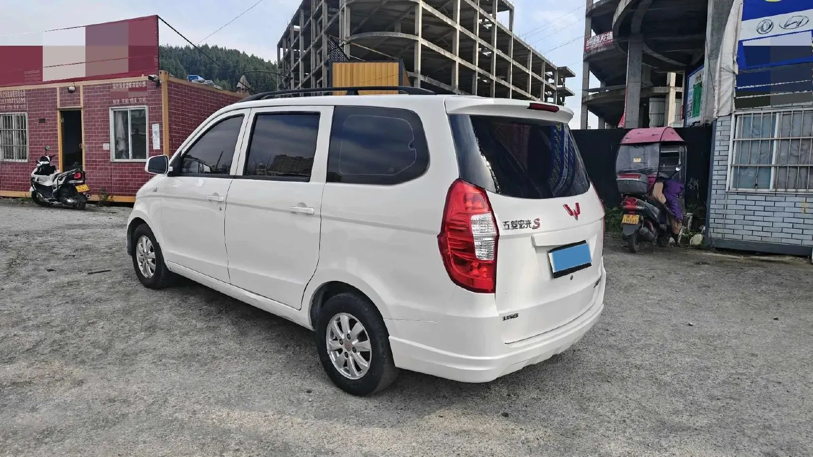 2016 WuLing HongGuang 1.5L 112HP L4 5MT,autocango,china used car exporter,china ev exporter,chinese used car exporter,chinese used ev exporter