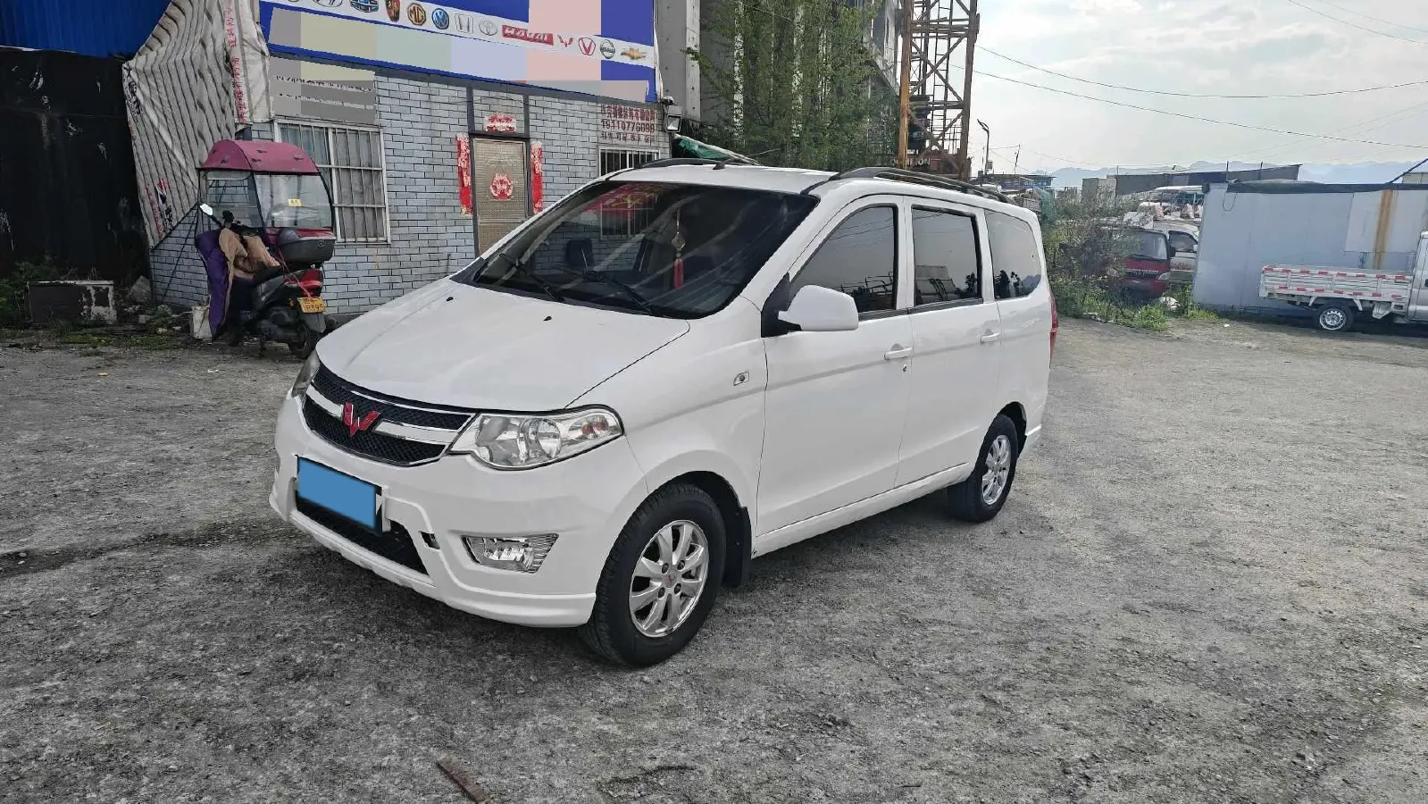 2016 WuLing HongGuang 1.5L 112HP L4 5MT,autocango,china used car exporter,china ev exporter,chinese used car exporter,chinese used ev exporter