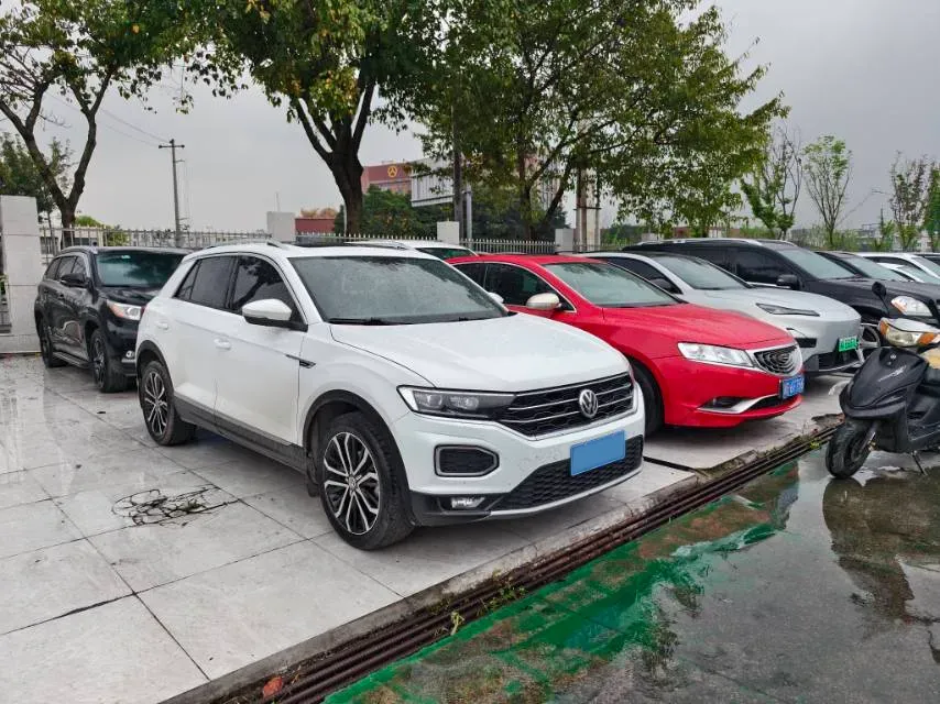 2018 Ford Kuga 1.5T 181HP L4 6AT,autocango,china used car exporter,china ev exporter,chinese used car exporter,chinese used ev exporter