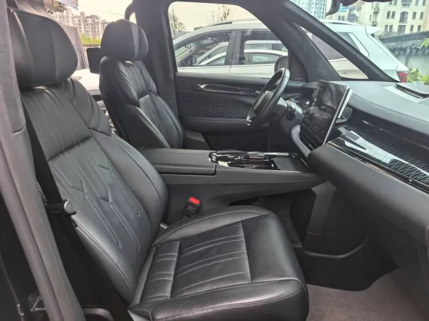 2022 Zeekr 009 BEV 116KWH,autocango,china used car exporter,china ev exporter,chinese used car exporter,chinese used ev exporter