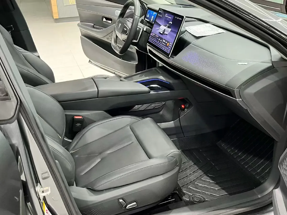 2023 Deepal SL03 1.5L 95HP L4 REEV 28.39KWH,autocango,china used car exporter,china ev exporter,chinese used car exporter,chinese used ev exporter