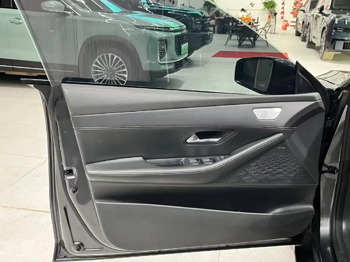 2023 Deepal SL03 1.5L 95HP L4 REEV 28.39KWH,autocango,china used car exporter,china ev exporter,chinese used car exporter,chinese used ev exporter