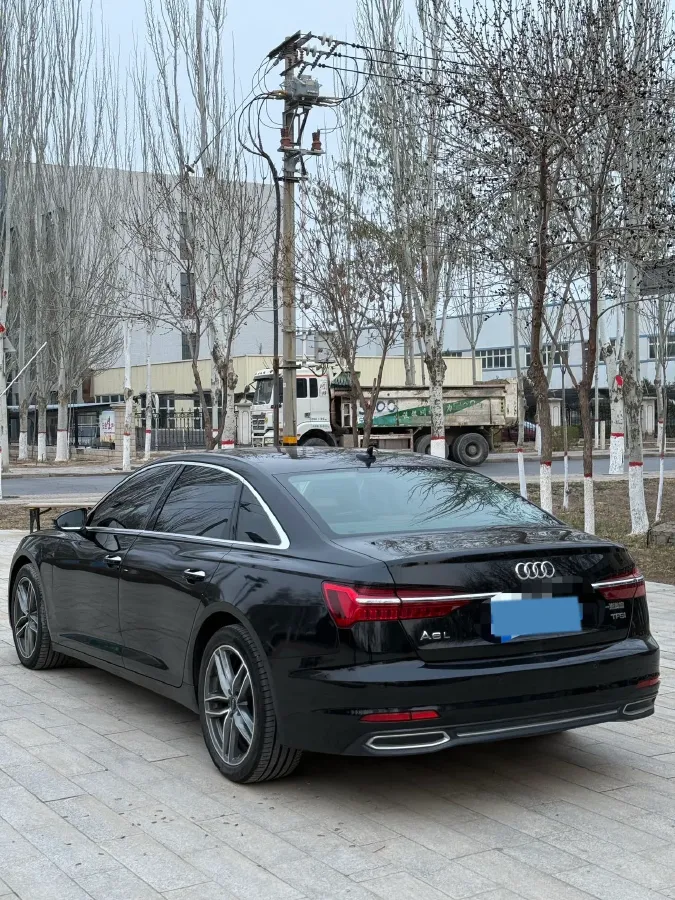 2019 Audi A6L 2.0T 190HP L4 7DCT,autocango,china used car exporter,china ev exporter,chinese used car exporter,chinese used ev exporter
