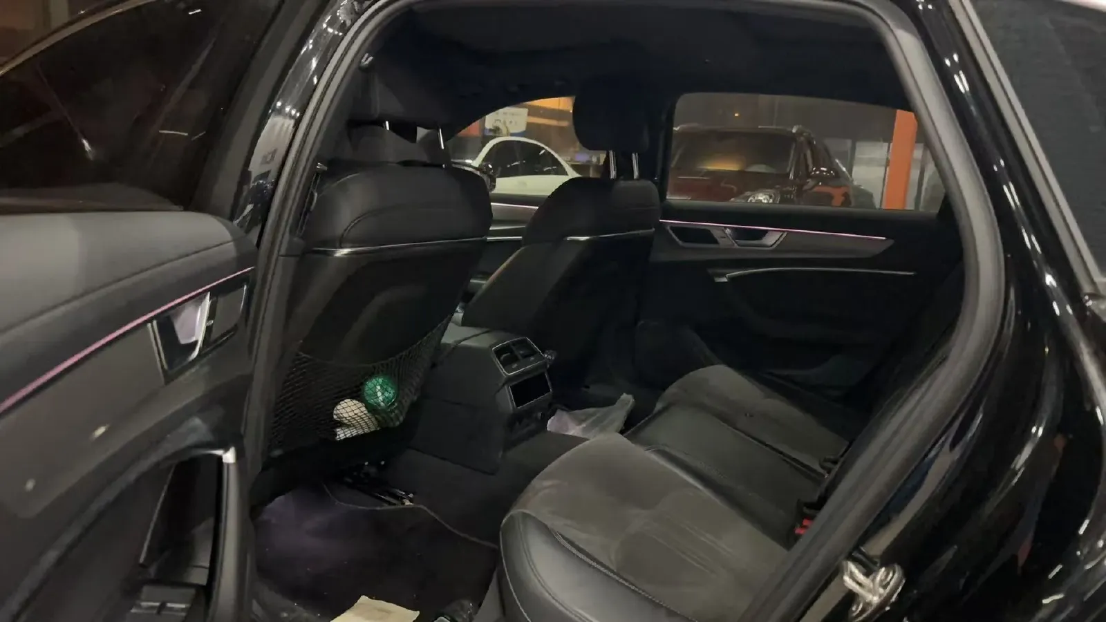 2023 Audi A6L 2.0T 245HP L4 7DCT,autocango,china used car exporter,china ev exporter,chinese used car exporter,chinese used ev exporter