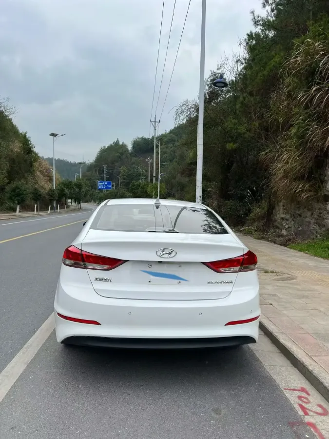 2020 Hyundai Elantra 1.5L 115HP L4 CVT,autocango,china used car exporter,china ev exporter,chinese used car exporter,chinese used ev exporter