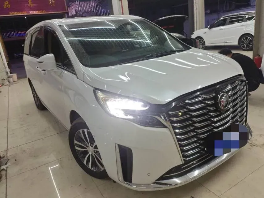 2020 Buick GL8 2.0T 237HP L4 9AT,autocango,china used car exporter,china ev exporter,chinese used car exporter,chinese used ev exporter