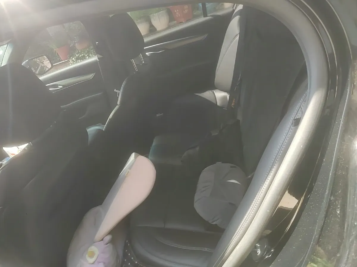 2023 Cadillac CT5 2.0T 237HP L4 10AT,autocango,china used car exporter,china ev exporter,chinese used car exporter,chinese used ev exporter