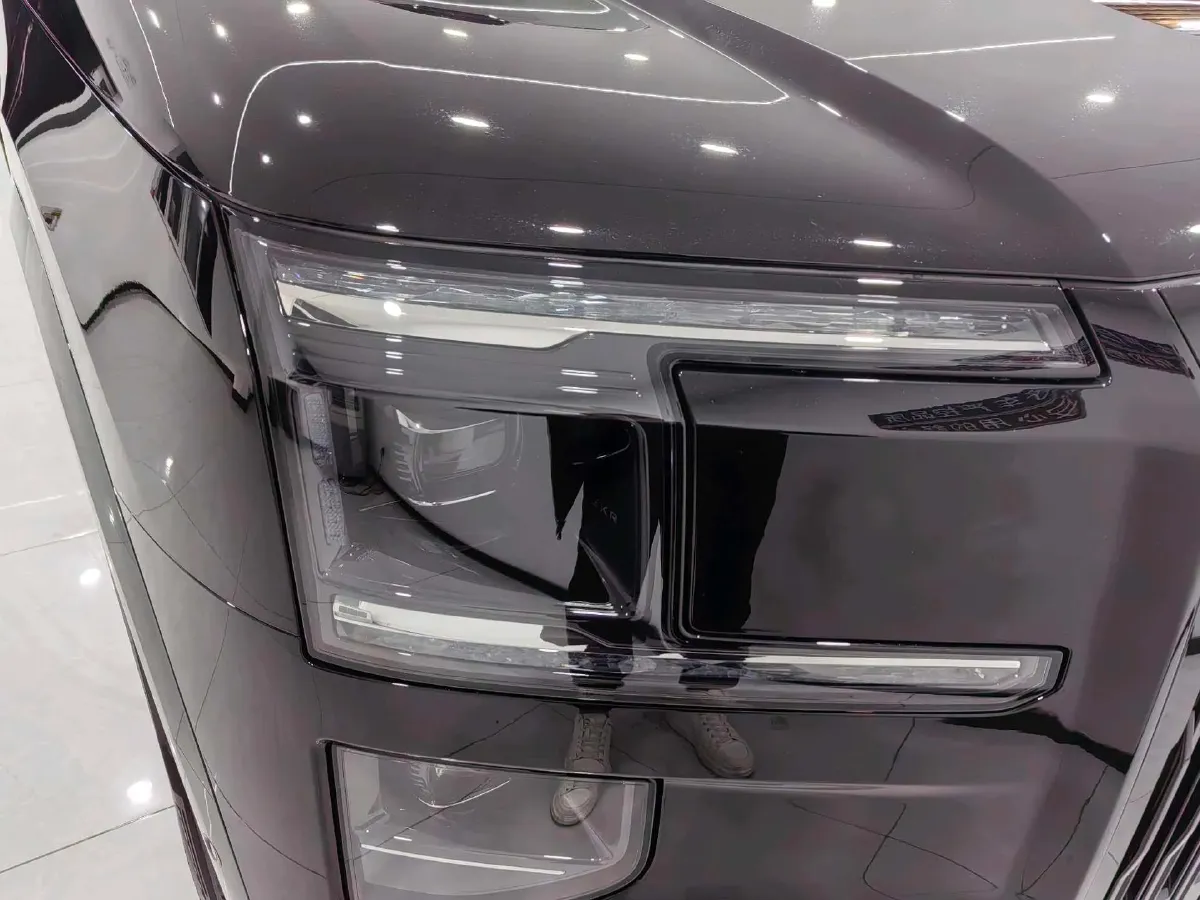 2025 Zeekr 9X 2.0T 279HP L4 1DHT PHEV,autocango,china used car exporter,china ev exporter,chinese used car exporter,chinese used ev exporter