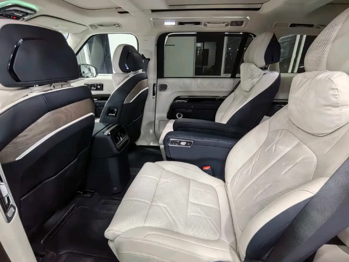 2025 Zeekr 9X 2.0T 279HP L4 1DHT PHEV,autocango,china used car exporter,china ev exporter,chinese used car exporter,chinese used ev exporter