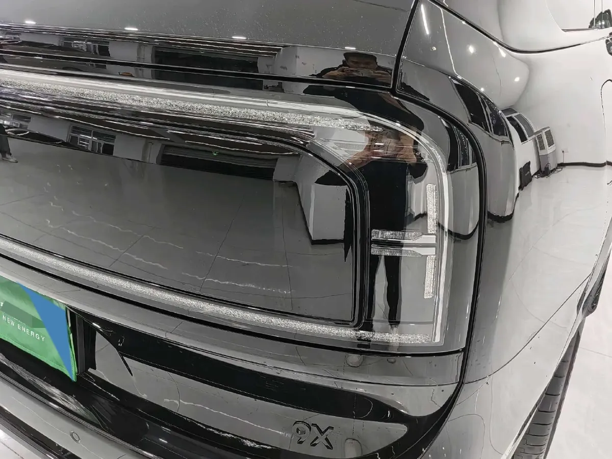 2025 Zeekr 9X 2.0T 279HP L4 1DHT PHEV,autocango,china used car exporter,china ev exporter,chinese used car exporter,chinese used ev exporter