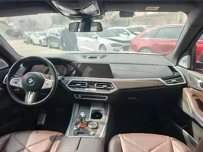 2022 BMW X5 3.0T 333HP L6 8AT,autocango,china used car exporter,china ev exporter,chinese used car exporter,chinese used ev exporter