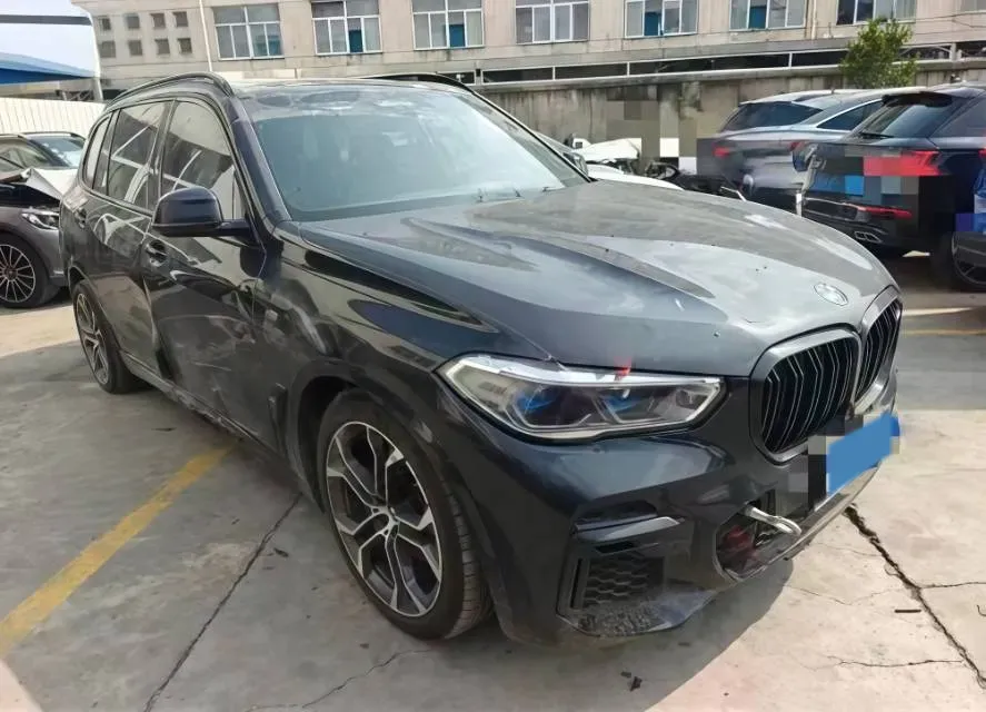 2022 BMW X5 3.0T 333HP L6 8AT,autocango,china used car exporter,china ev exporter,chinese used car exporter,chinese used ev exporter